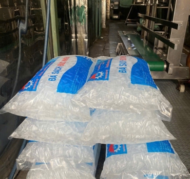 GIAO NƯỚC ĐÁ SẠCH TẬN NƠI TP.HCM – NHANH CHÓNG, ĐẠT CHUẨN ATVSTP
